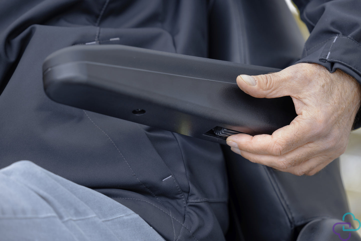 Scoozy Sterling S800 Mobility Scooter